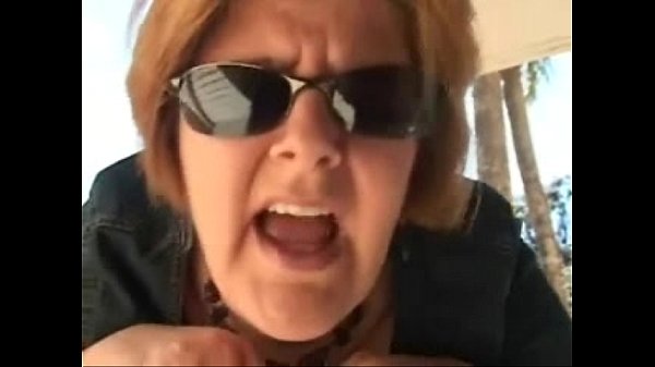 Viejas gorditas y lesbianas dandose placer